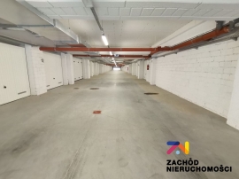 GARAŻ O POW. 30,30 M.KW. OS. ŁĘŻYCA